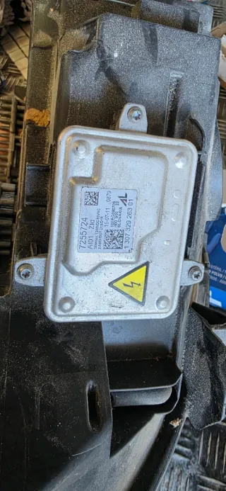 Faro Izquierdo BMW F12/F13