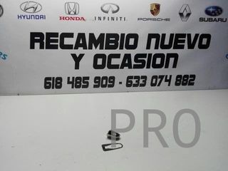 embellecedor toyota avensis nuevo