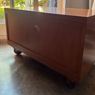 Mueble TV madera salón con cajón y ruedas