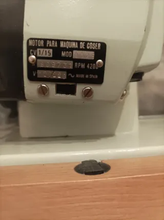 Máquina de coser Singer