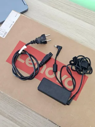 Lenovo TÁCTIL 360 GARANTÍA