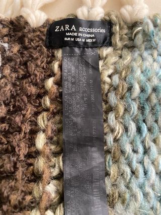 Bufanda Zara Tejida Geométrica Flecos