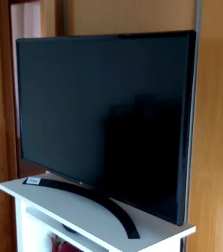 LG 43 Smart TV 4K UHD