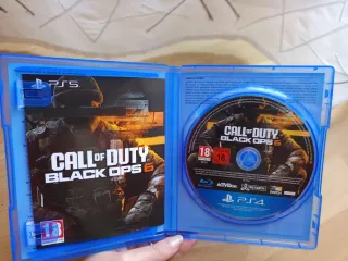 Call of Duty: Black Ops 6 PS4 Lote Multigeneración