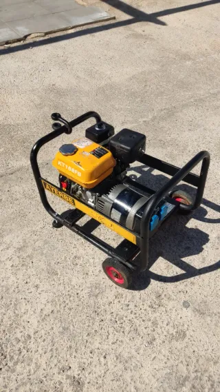 Generador, grupo electrógeno Ayerbe.