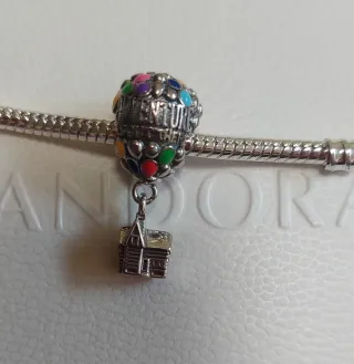 Charm Casita Up Multicolor y Plata
