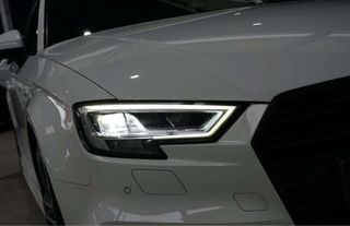 Audi A3 Limousine 35 TFSI S-Line Black Edition