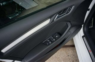 Audi A3 Limousine 35 TFSI S-Line Black Edition