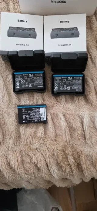 Cámara Insta360 X4 con Accesorios