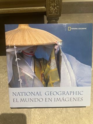 Varios libros National Geographic.