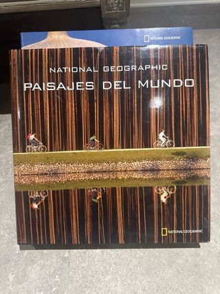 Varios libros National Geographic.