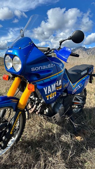 Yamaha XTZ 750 Super Tenere 1992 historica
