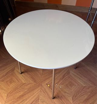 Mesa y 2 Sillas Blancas Infantiles