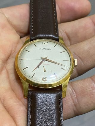 Reloj Duward Antiguo Dorado Correa Marrón