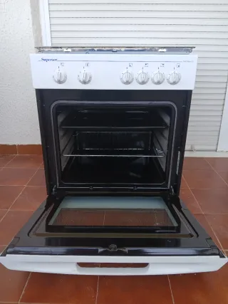 Conjunto Vitrocerámica y Horno