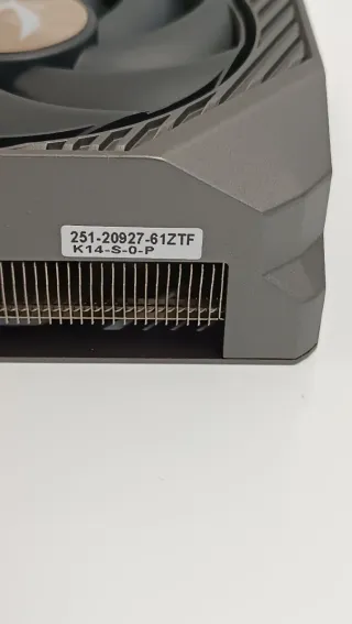 ZOTAC GAMING GeForce RTX 5070 Ti  E5Y0947