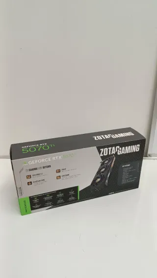 ZOTAC GAMING GeForce RTX 5070 Ti  E5Y0947