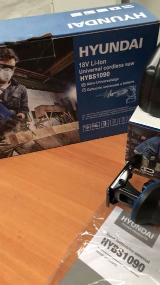 Sierra Sable Eléctrica Hyundai LXP HYBS1090