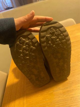 Stivali Primark con pelo beige