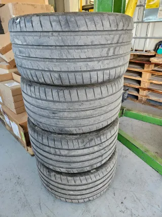 Bridgestone Potenza 265/30 R20