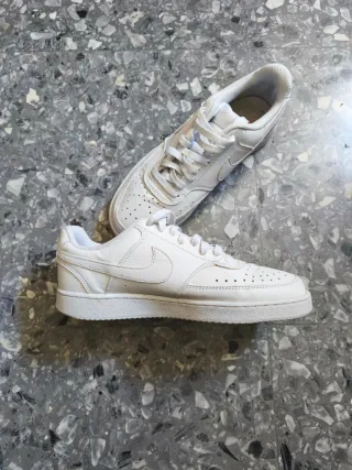 Nike Court Vision Blancas