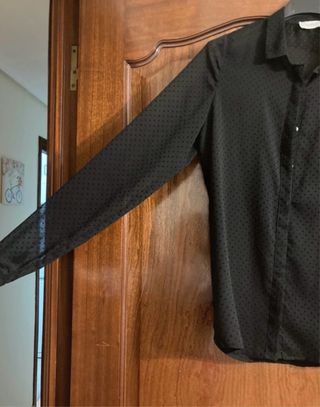 Camisa negra plumeti