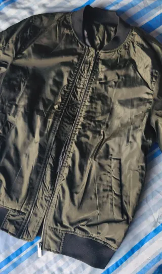 Chaqueta Bomber Verde