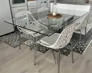 Mesa de comedor cristal y metal