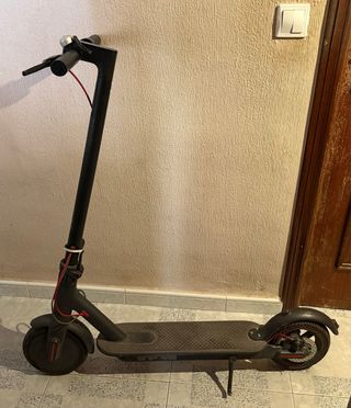 Patinete Eléctrico Negro