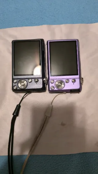 2 Fotocamere Samsung ST60