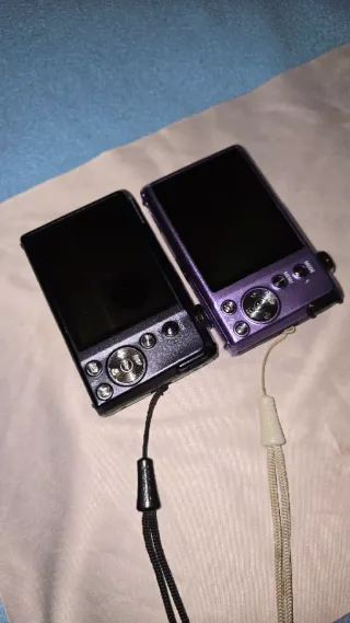 2 Fotocamere Samsung ST60