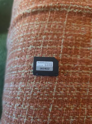 Micro SD 1GB y 2GB y multimedia card 64MB