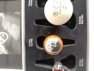 Tappi per bottiglie di vino e champagne Mercedes Benz