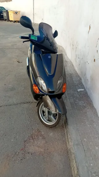 Yamaha Majesty 150 Maxi Scooter