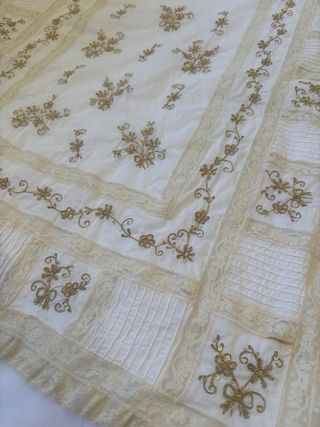 Delantal Fallera Bordado Oro y Blanco