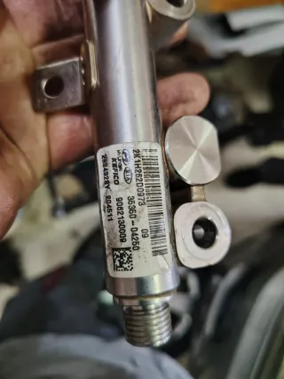 Rampa combustible con sensor