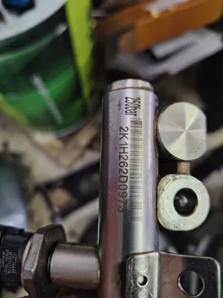 Rampa combustible con sensor