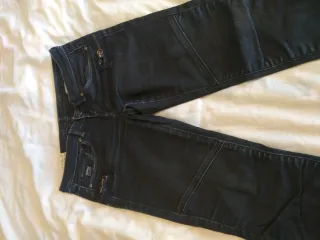 Pantalones Guess Talla 38 Negros