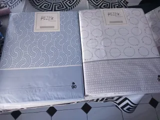 2 Juegos de Sábanas Petal Touch