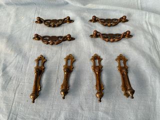 Lote 8 herrajes bronce mueble antiguo
