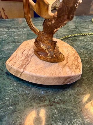 Pareja de lamparas de mesa Art Decó con pajaros