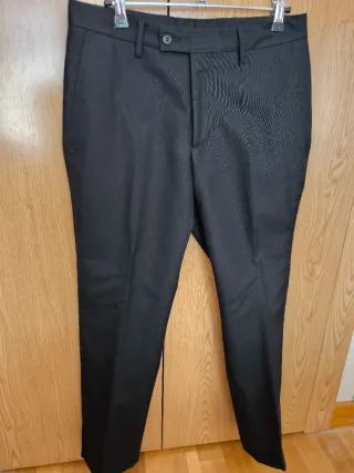 Traje Negro Calvin Klein