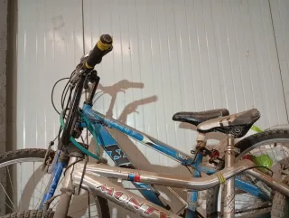 Se venden bicicletas por falta de espacio
