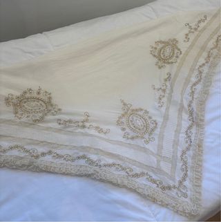 Delantal y pico fallera bordado oro