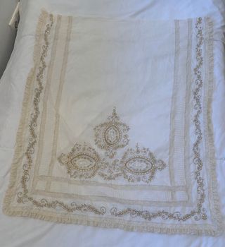 Delantal y pico fallera bordado oro