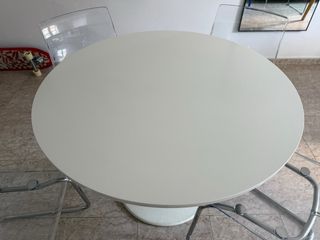 Mesa redonda blanca comedor DOCKSTA