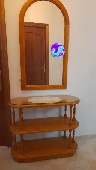 Mueble de entrada con espejo
