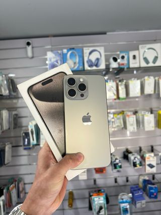 APPLE IPHONE 15 PRO MAX 256GB SEMINUEVO