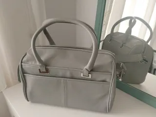 Bolso Stradivarius Gris Claro