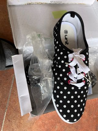 Zapatillas planas mujer lunares talla 38